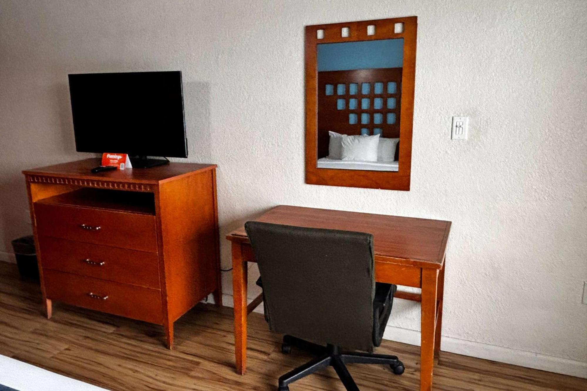 Ramada By Wyndham Flamingo Water Park Hotell Kissimmee Eksteriør bilde