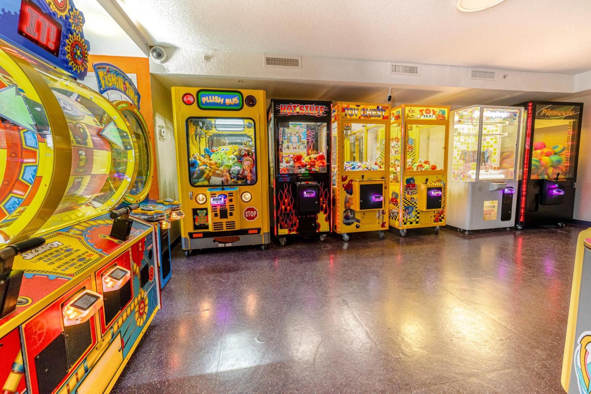 Ramada By Wyndham Flamingo Water Park Hotell Kissimmee Eksteriør bilde