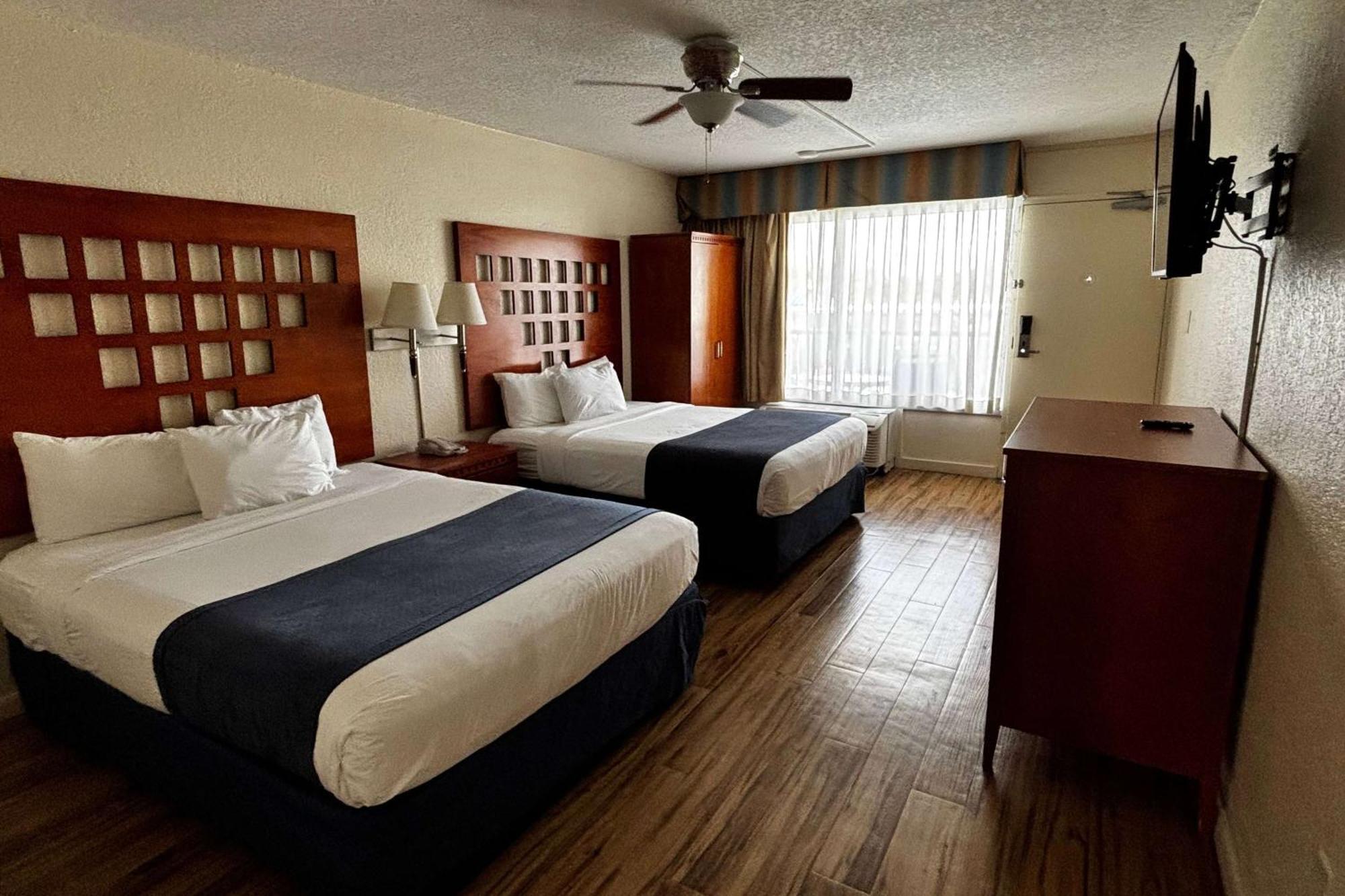 Ramada By Wyndham Flamingo Water Park Hotell Kissimmee Eksteriør bilde
